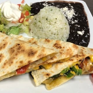 Shrimp Quesadilla Platter Lunch