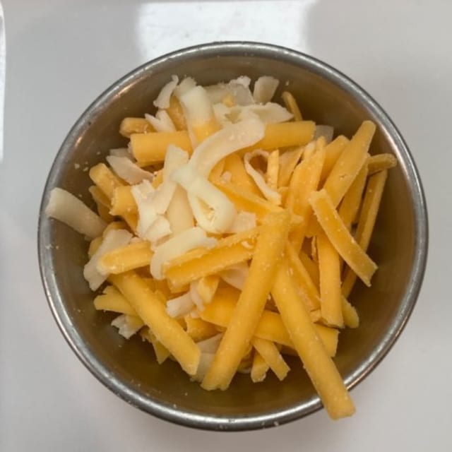 Shredded Cheese (4 Oz).
